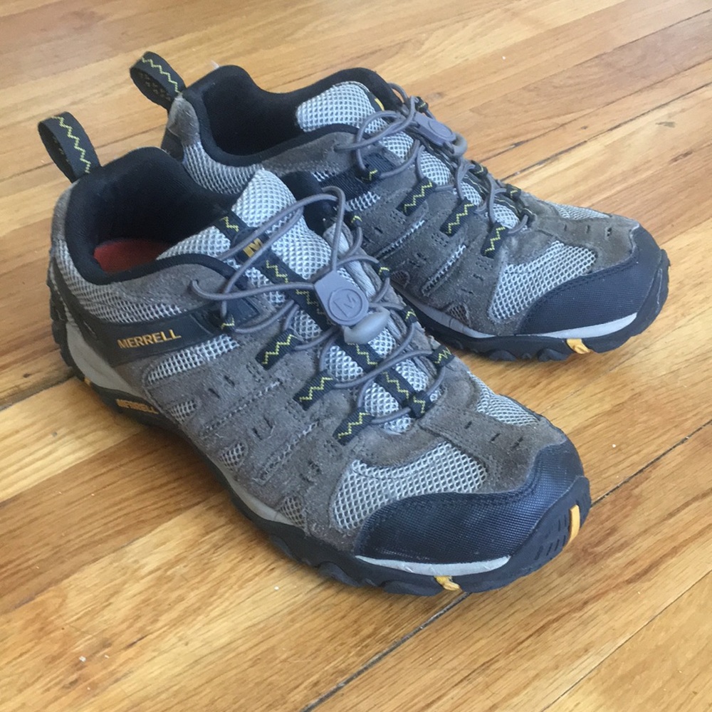 Merrell hiking shoes size M 10.5